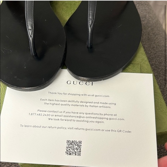 Gucci GG Marmont Leather Thong Sandals • Black • Size 39 - Picture 6 of 8
